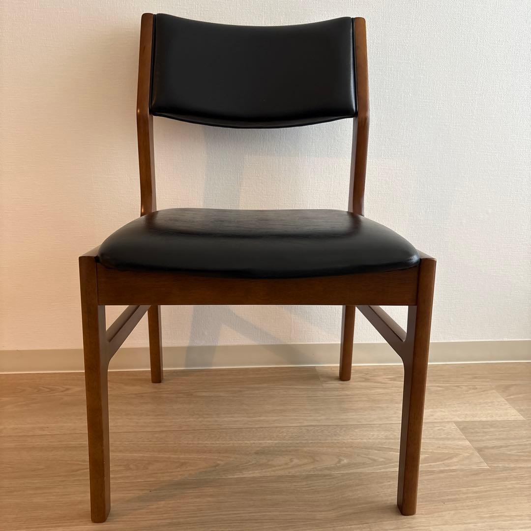 カリモク60 アームレスダイニングチェアC36105BWK ②