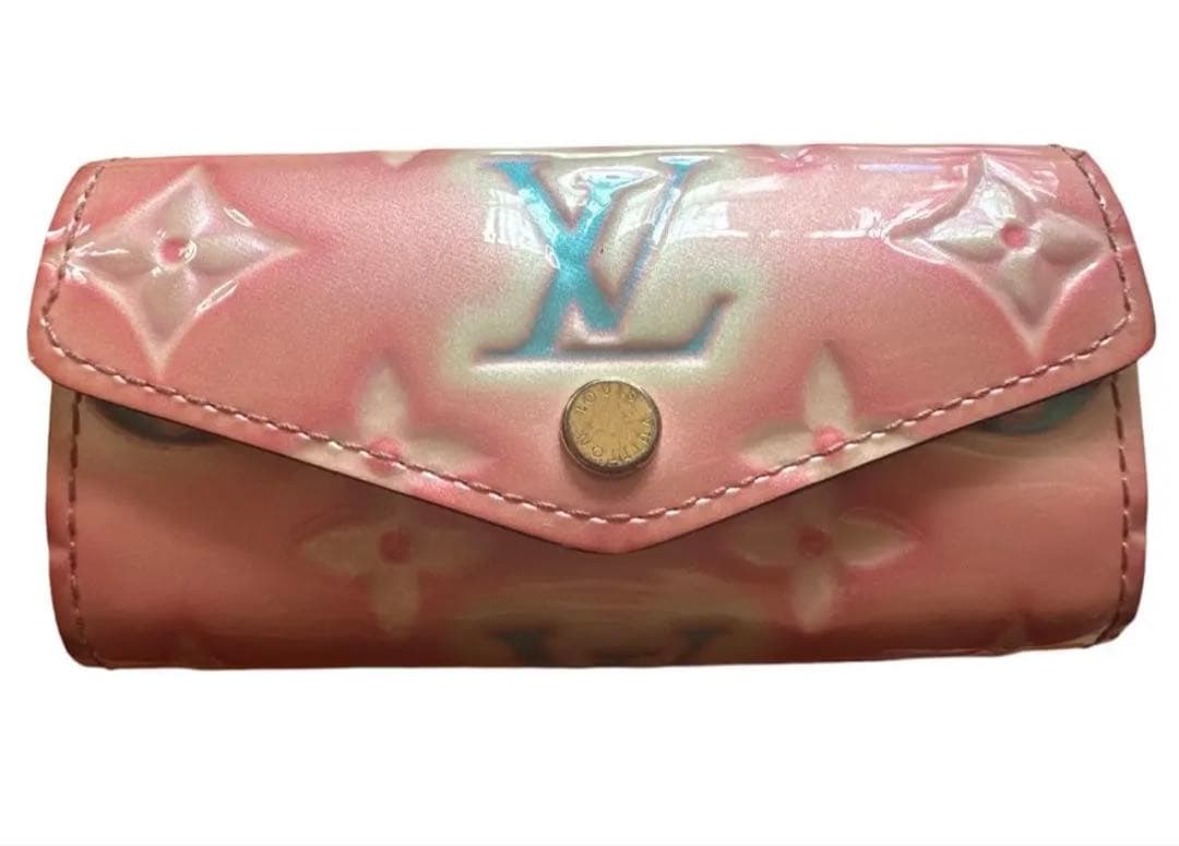 期間限定値下げ中♡ルイヴィトン ミュルティクレ 4 日本限定　キーケース