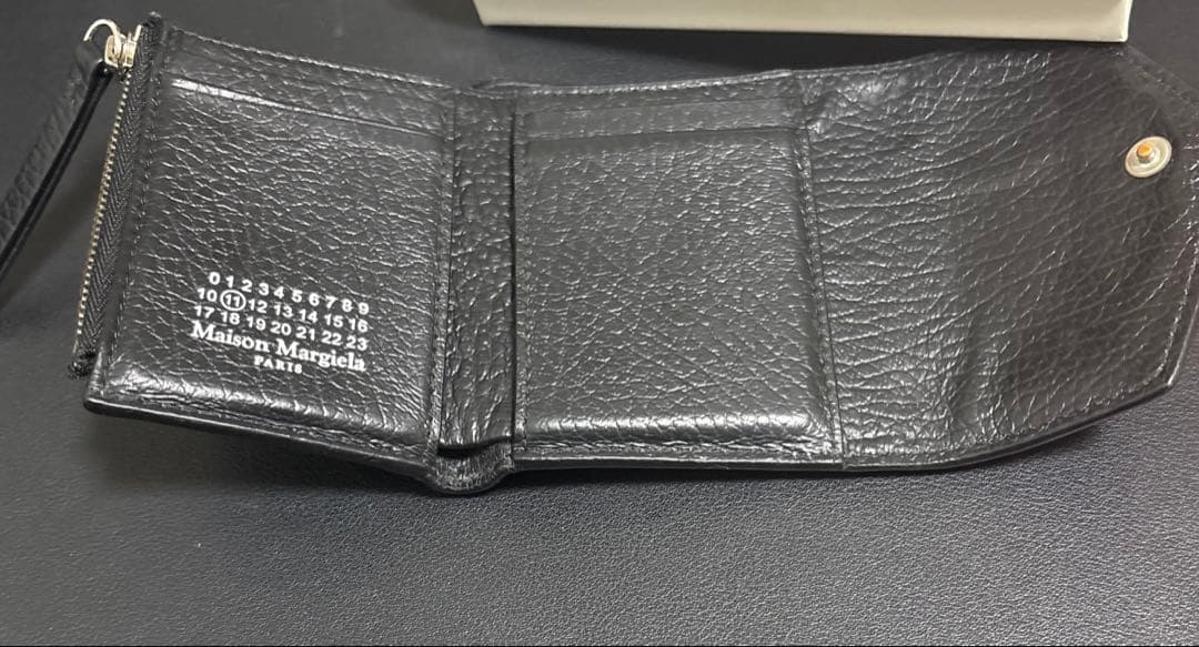 Maison Margiela エンベロープ 三つ折り コンパクトウォレット