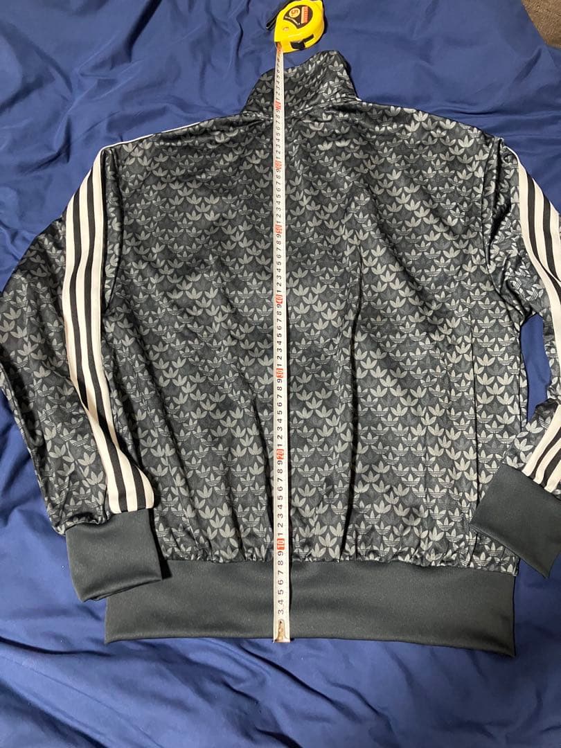 adidas ファイヤーバード クラシック モノトラックトップ モノグラム 総柄