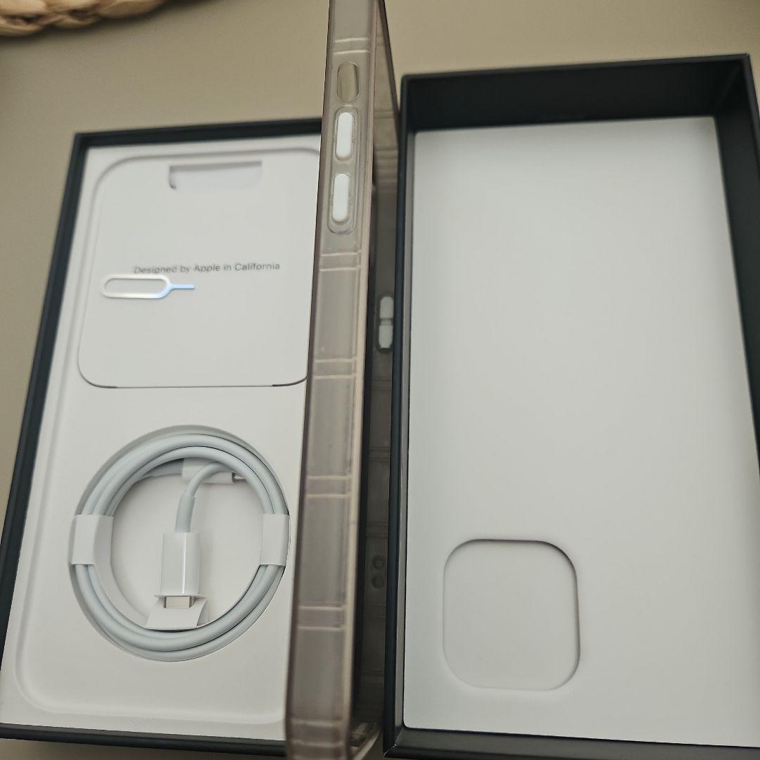 iPhone 12 Pro Max 本体　SIMフリー