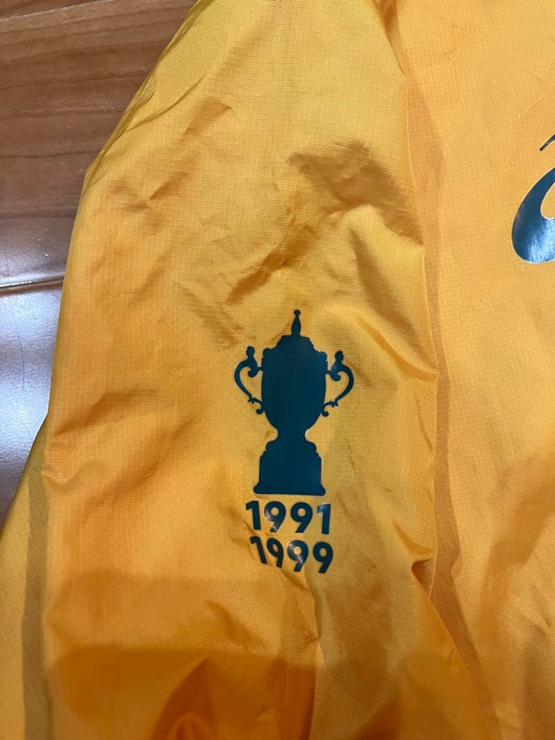 ラグビー　オーストラリア代表　ワラビーズ　ナイロンジャケット　アシックス