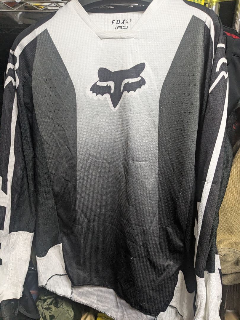 FOX 180 上下セット Lサイズ ブラック/ホワイト