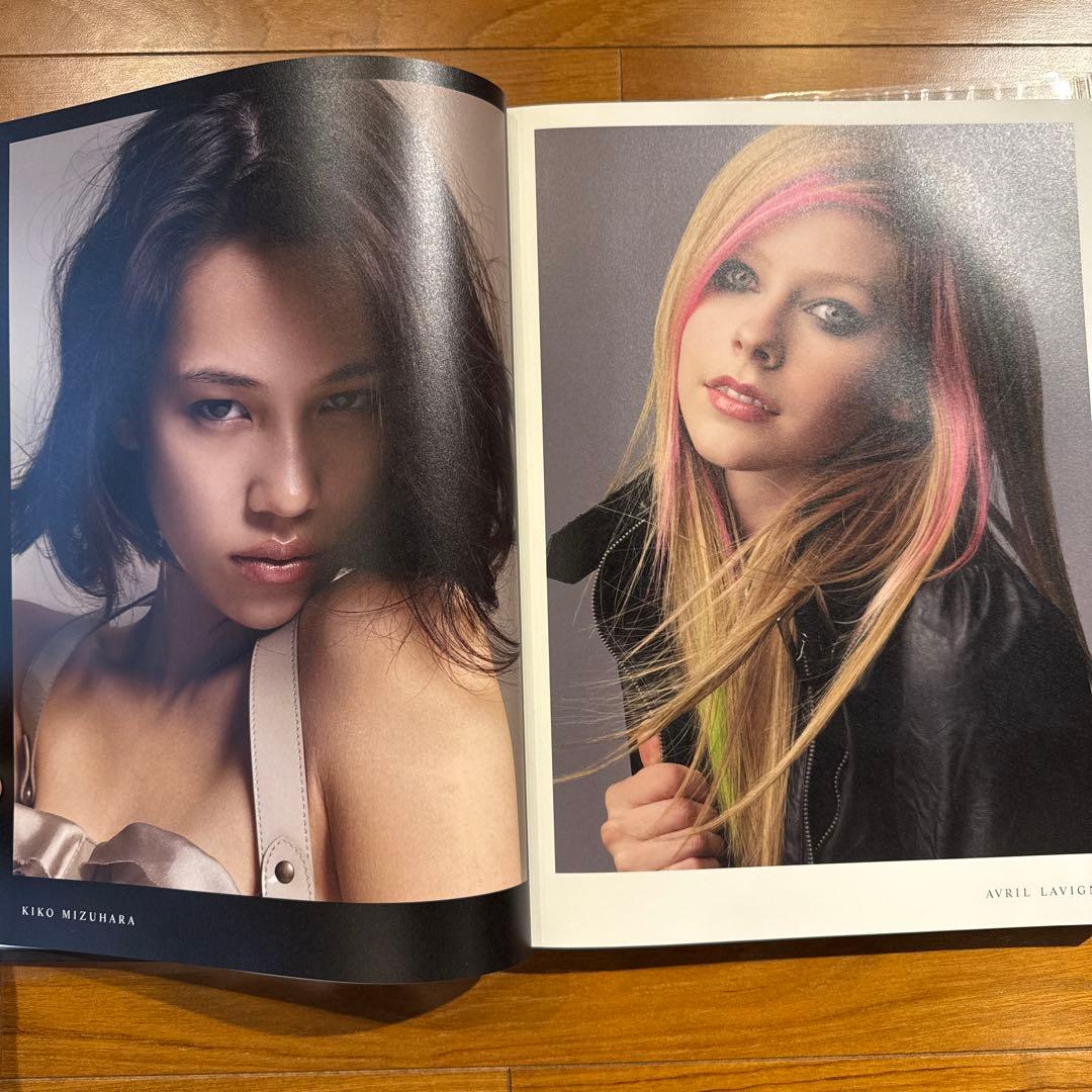 アート・デザイン・音楽 LOVE & HOPE LESLIE KEE Tiffany Supports