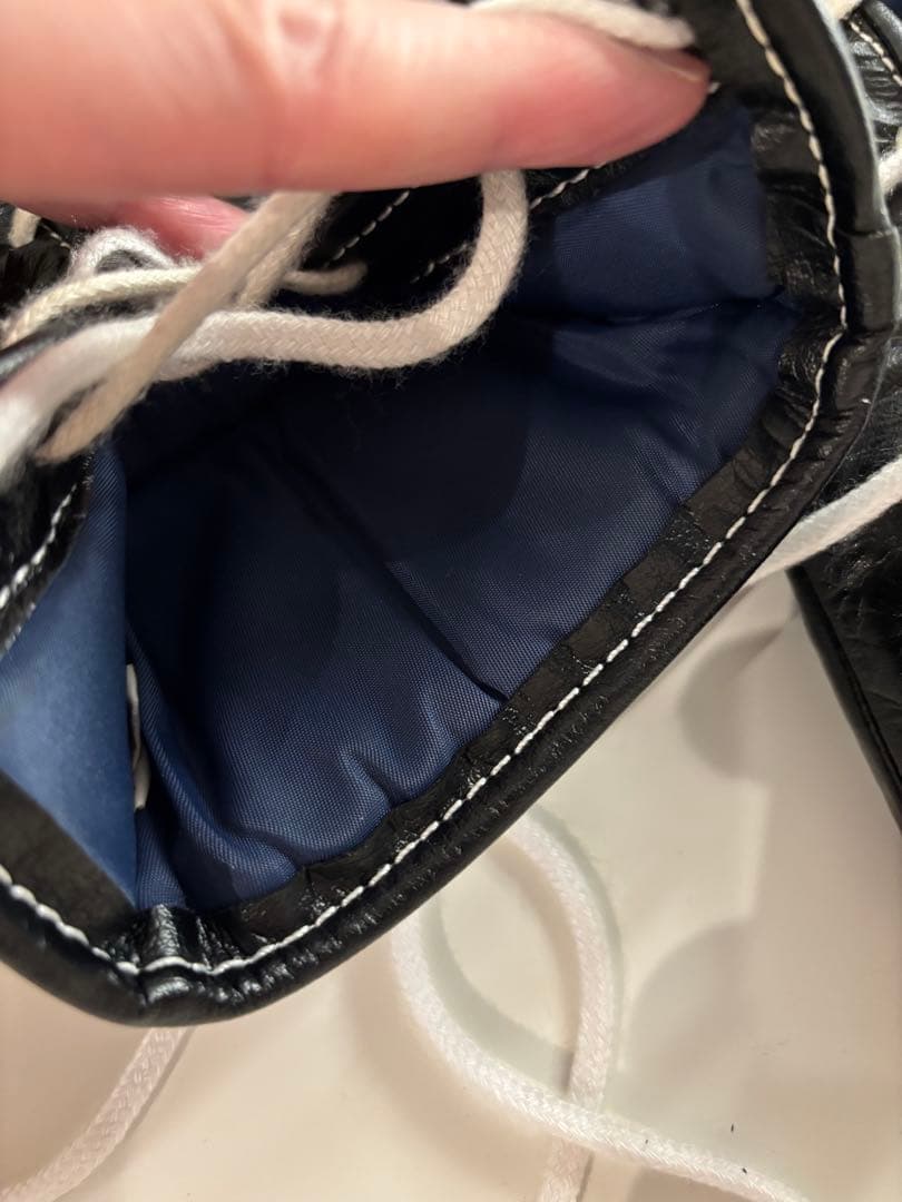 【美品】ウイニング ボクシング グローブ ひも式 8オンス　(プロ試合用)