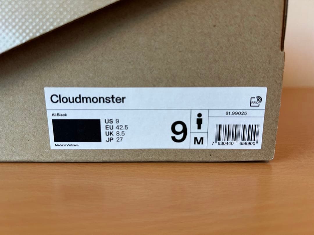 On メンズ Cloud 6 Waterproof ランニングシューズ 新品