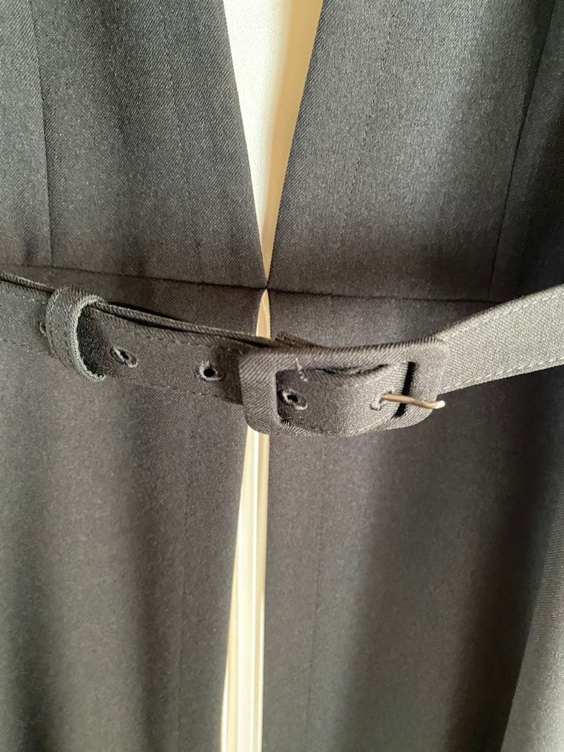 【送料込】ストロベリーフィールズセンタープリーツワンピース黒　佳子様　卒業入学式