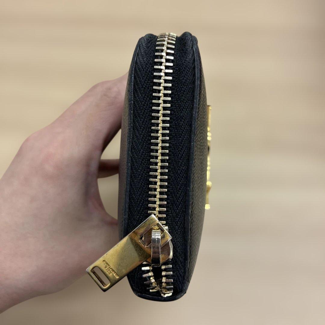 SAINT LAURENT ブラックレザー 長財布