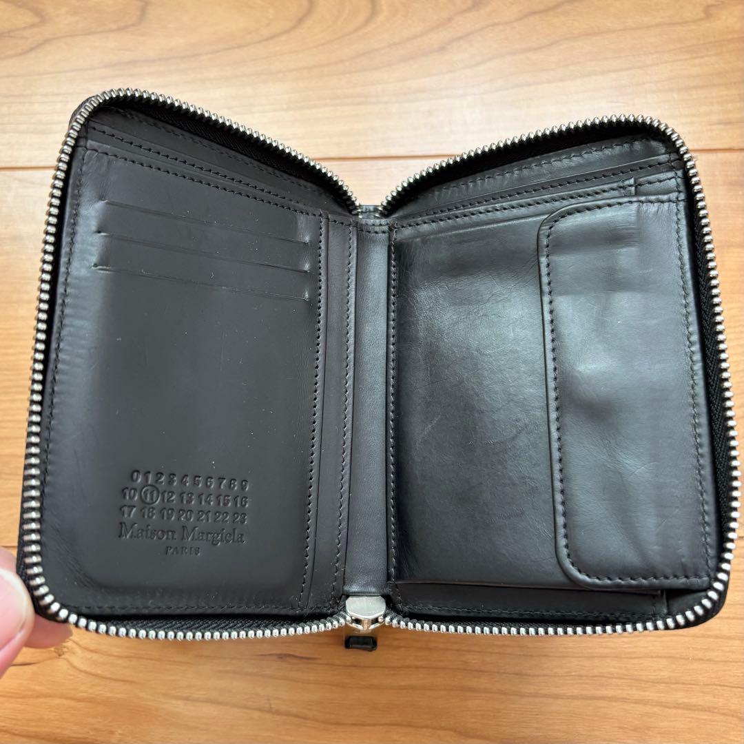 まる　メゾンマルジェラ　ラウンドジップウォレット
