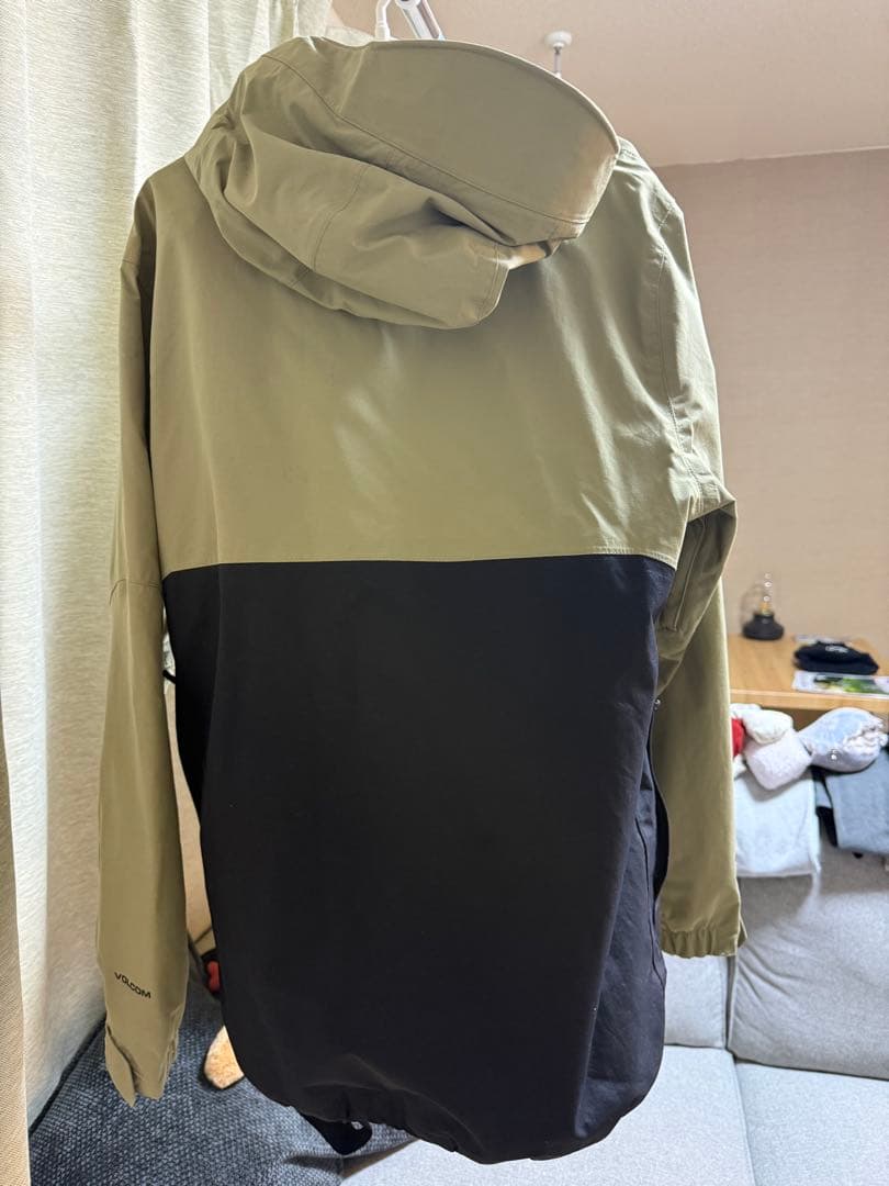 ボルコム　L-GORE