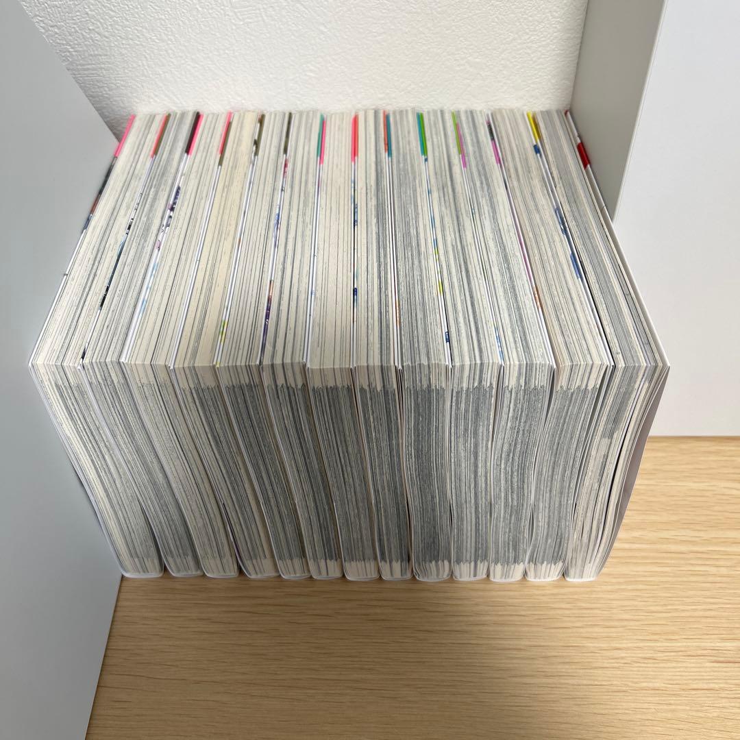 メダリスト 1〜12巻、公式ファンブック