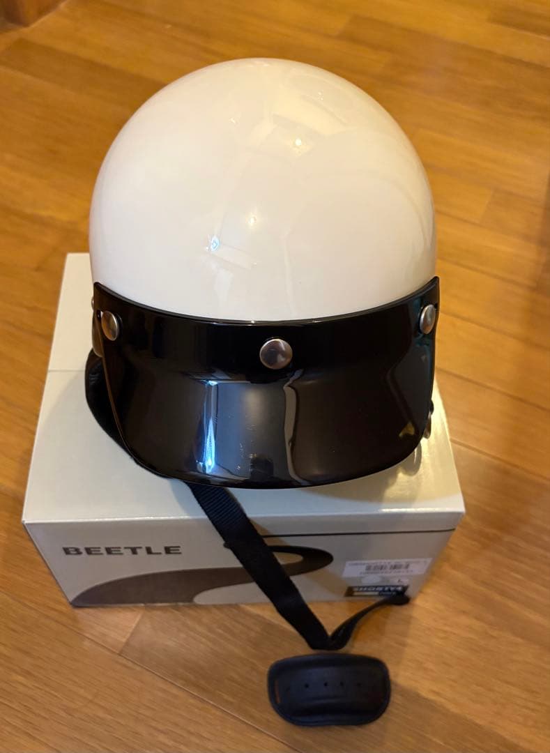 オーシャンビートル　ショーティ4LサイズBEETLE SHORTY4 アイボリー