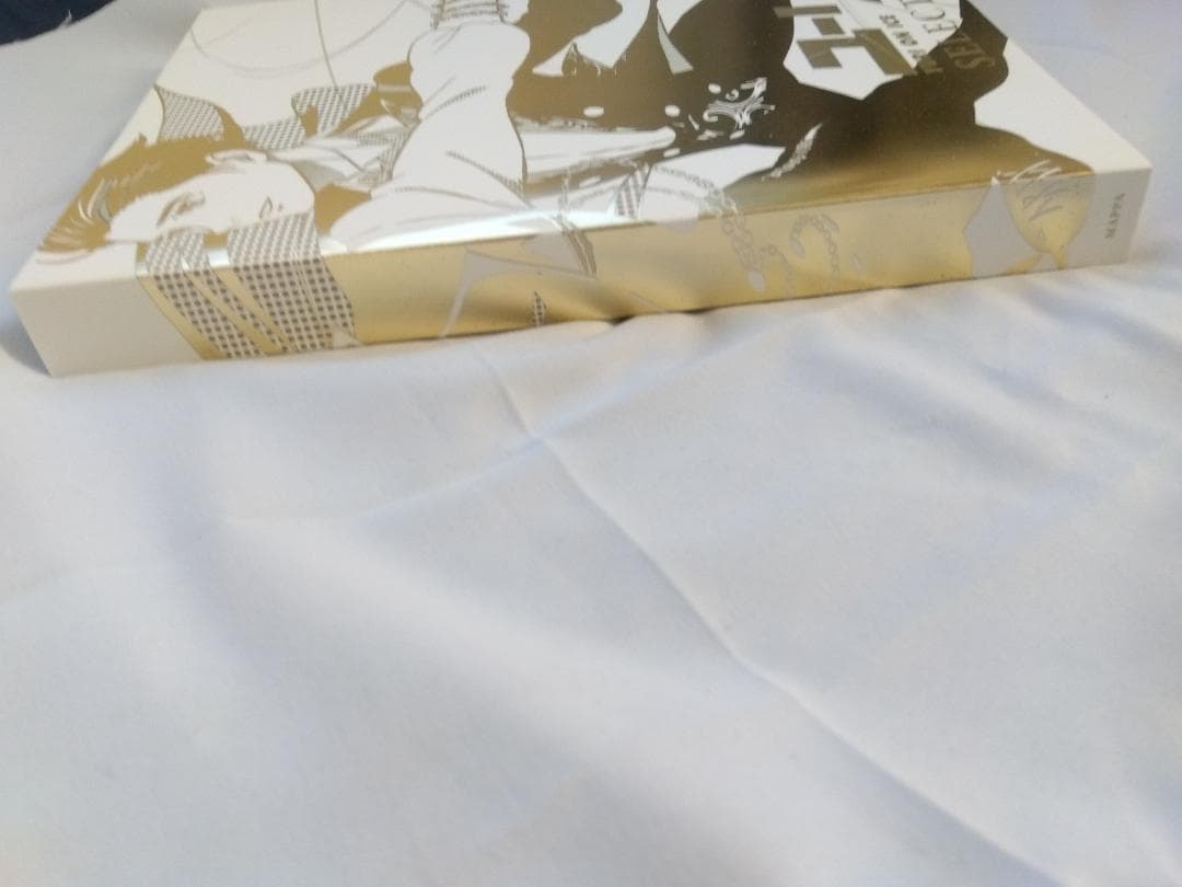 ユーリ!!! on ICE　SELECT BOOK、設定資料集 ユーリオンアイス