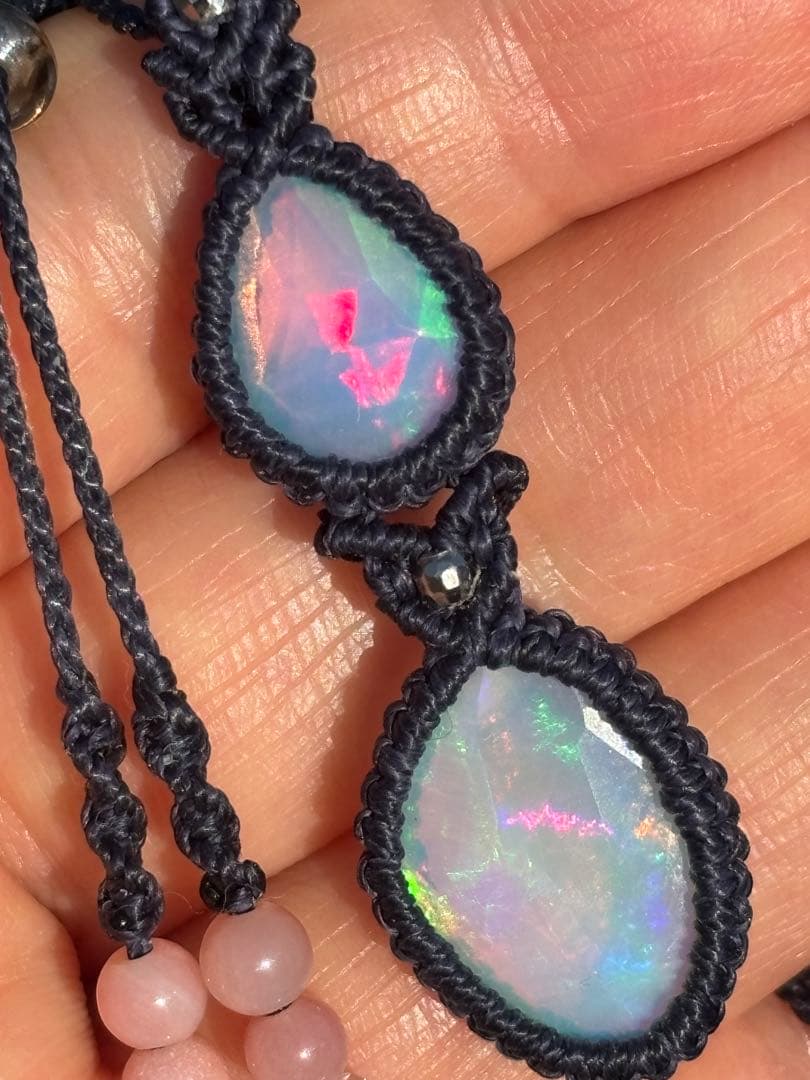 ◆ダブル オパール◆マクラメ編みペンダント