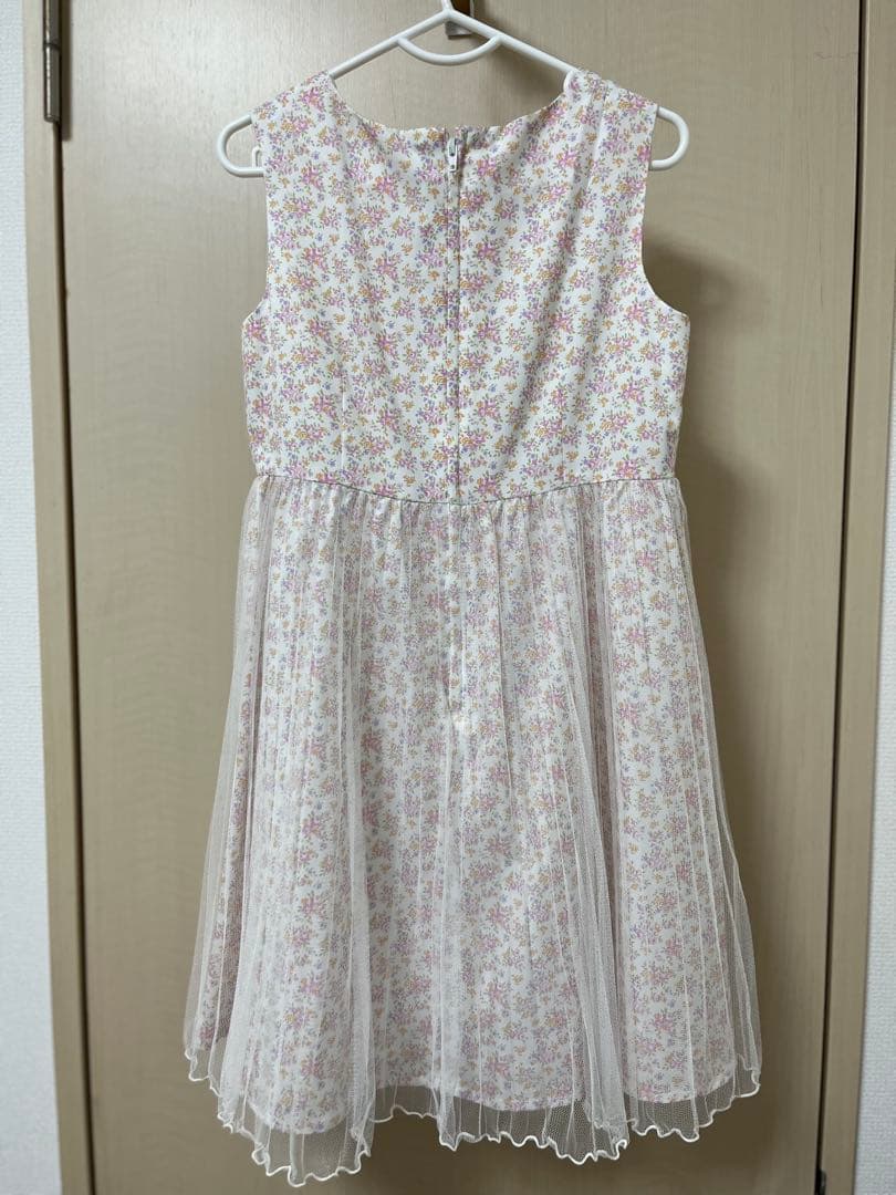 プティマイン、エル　フォーマルドレス 120cm 2組セット売り