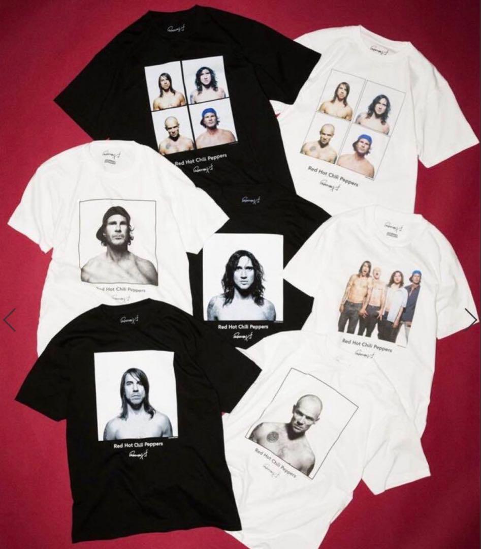 レッドホットチリペッパーズ by ロス・ハルフィン プリントTシャツ