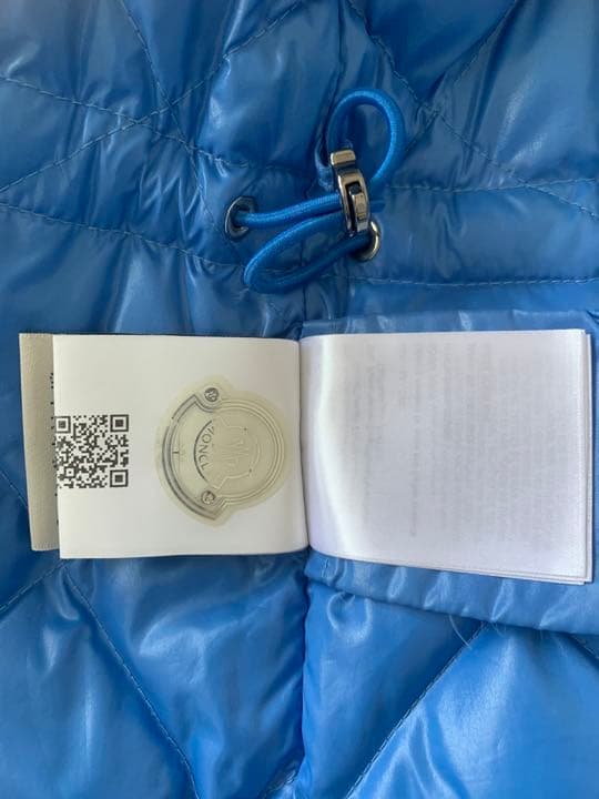 モンクレール　ガールズ　ダウンコート　14Y