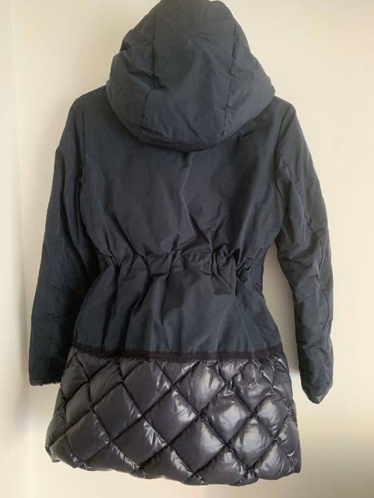 モンクレール　ガールズ　ダウンコート　14Y