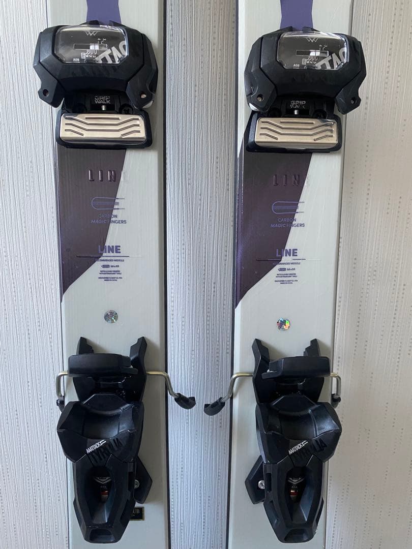 LINE Pandora 172cm パウダースキー