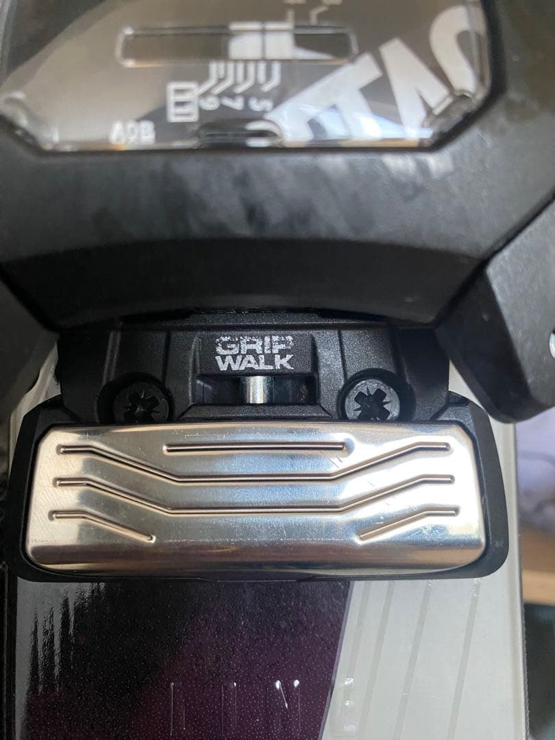 LINE Pandora 172cm パウダースキー