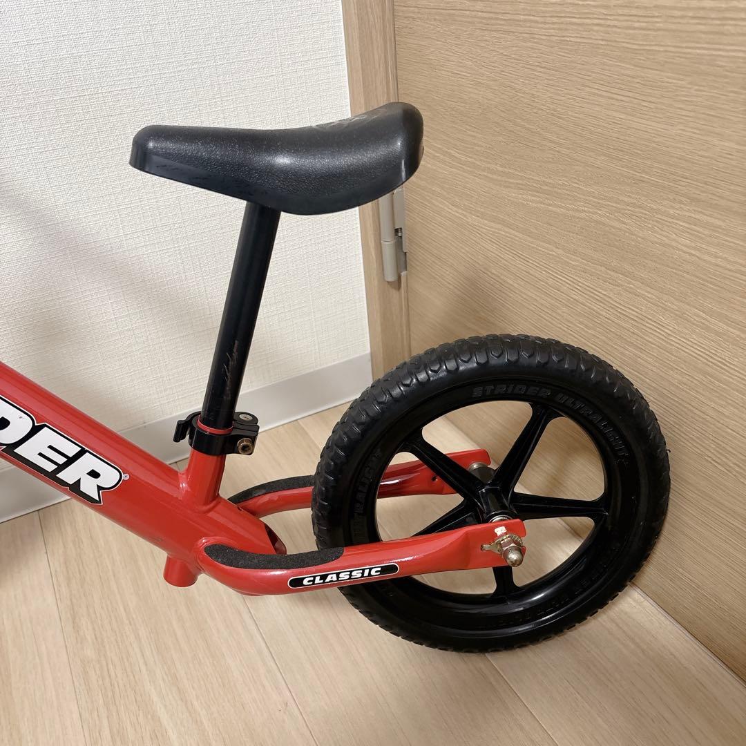 STRIDER ストライダー　バランスバイク クラシック　12インチ レッド