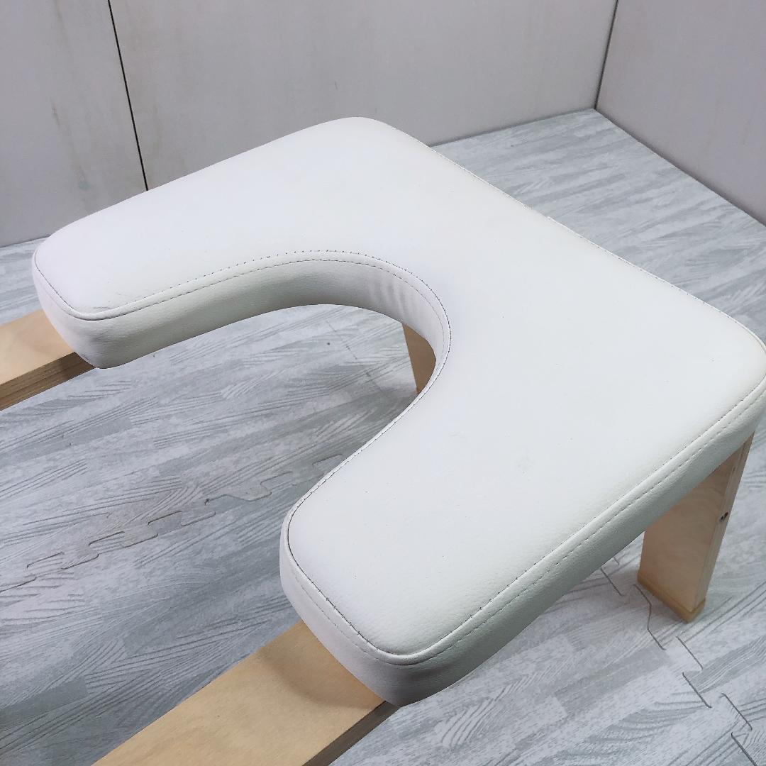 ヨガヘッドスタンド Feet up ヨガワークス