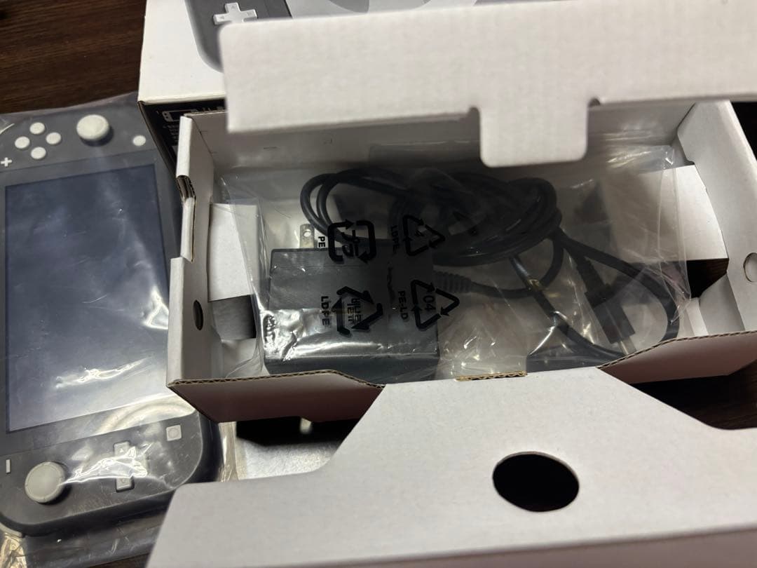 【即購入◎】Nintendo SwitchLight 本体 グレー