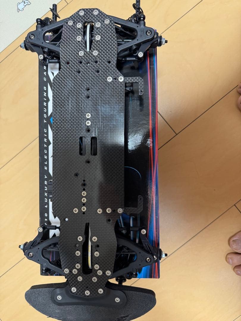 XRAY X4 2023 1/10 EPオンロードカー