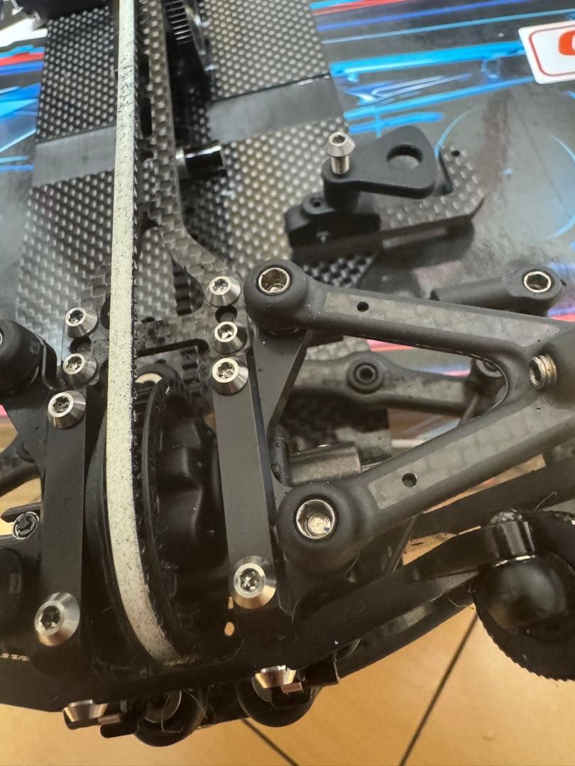 XRAY X4 2023 1/10 EPオンロードカー