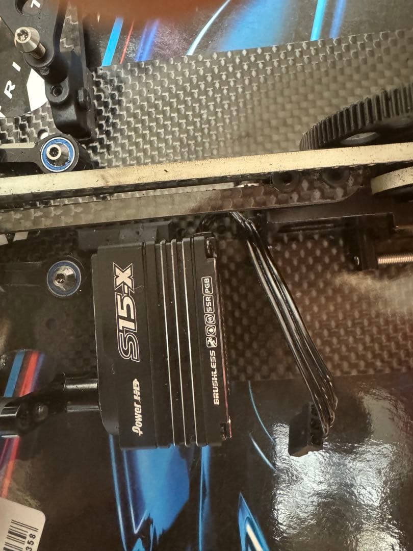 XRAY X4 2023 1/10 EPオンロードカー