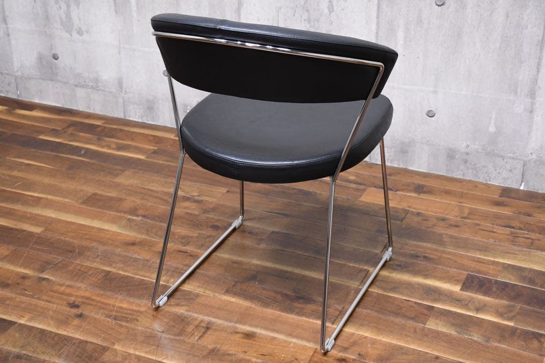 EFK92 カリガリス calligaris ニューヨーク ダイニングチェア