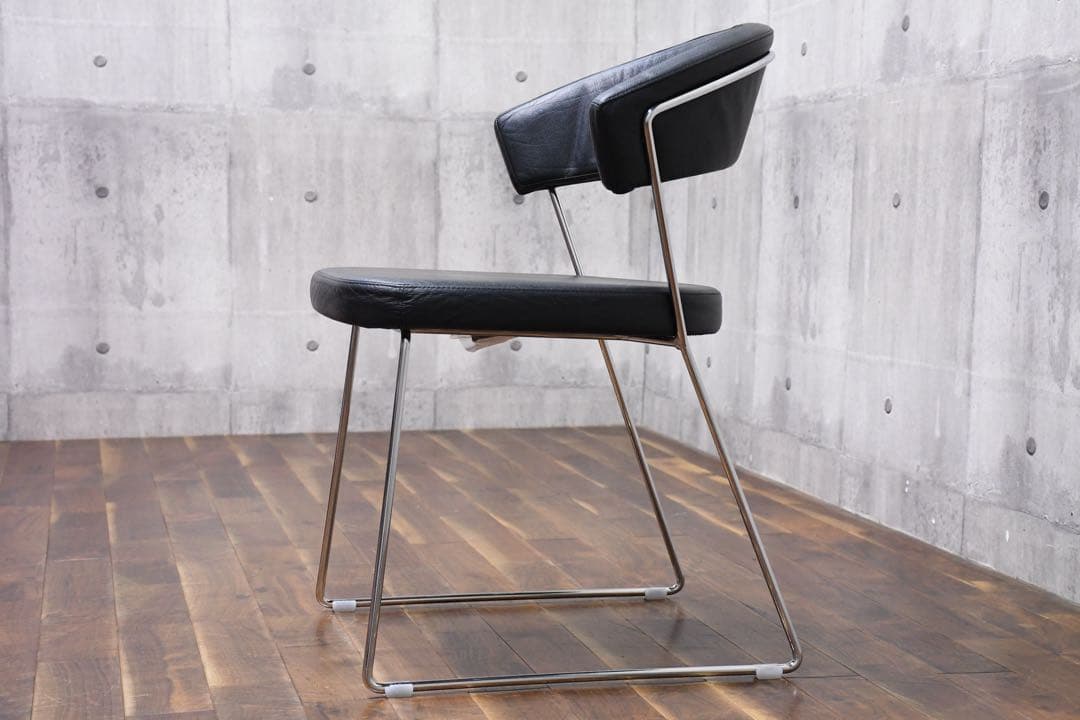 EFK92 カリガリス calligaris ニューヨーク ダイニングチェア