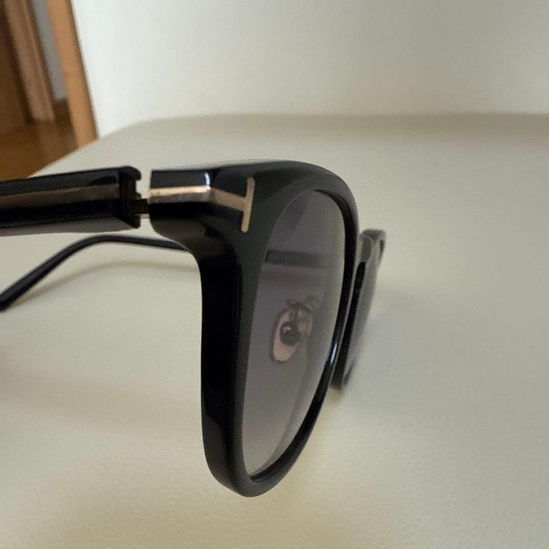 ジ*ズ様 TOM FORD トムフォード サングラス TF876-Dアジアンフィ