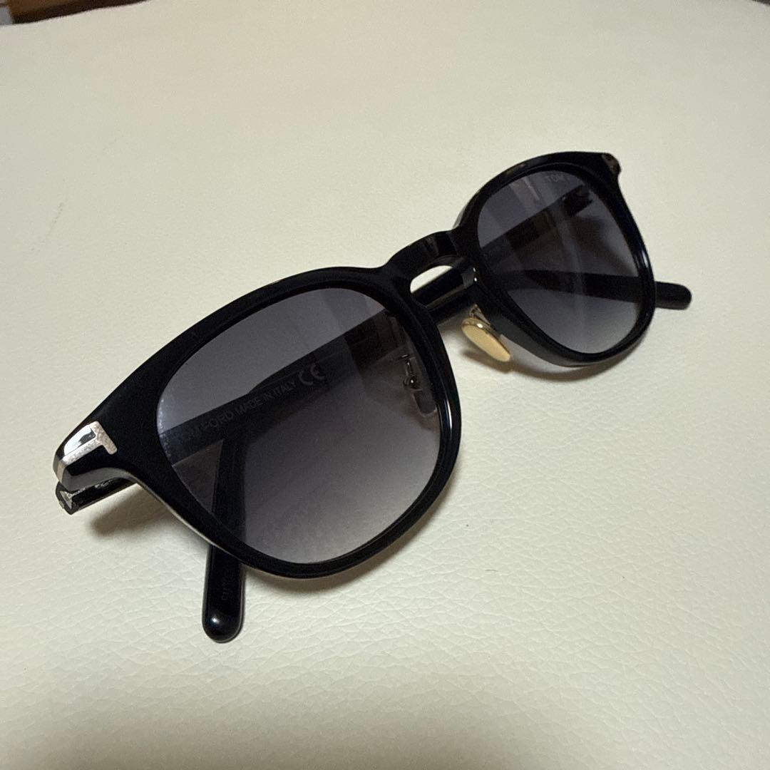 ジ*ズ様 TOM FORD トムフォード サングラス TF876-Dアジアンフィ