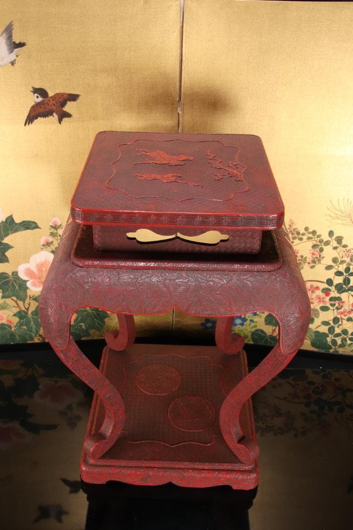 EE020　中国古玩 唐物 花唐草彫文 堆朱 高卓 花台 飾台 香炉台 45cm