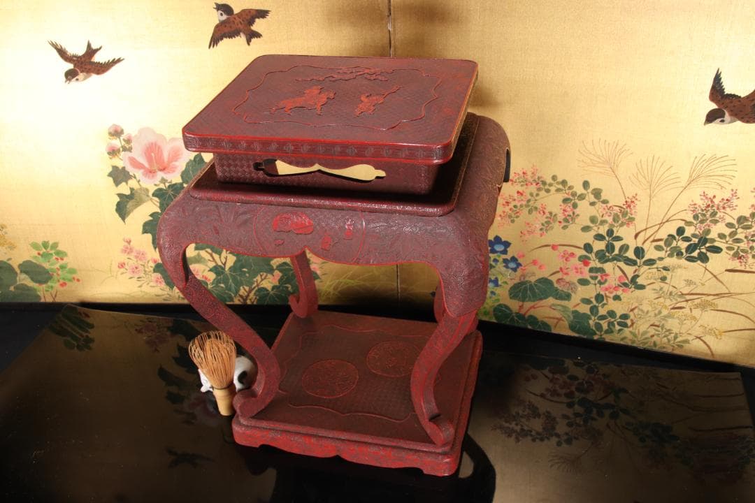 EE020　中国古玩 唐物 花唐草彫文 堆朱 高卓 花台 飾台 香炉台 45cm