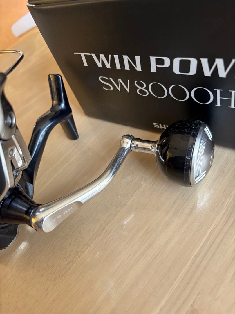 ツインパワー SW8000HG スピニングリール