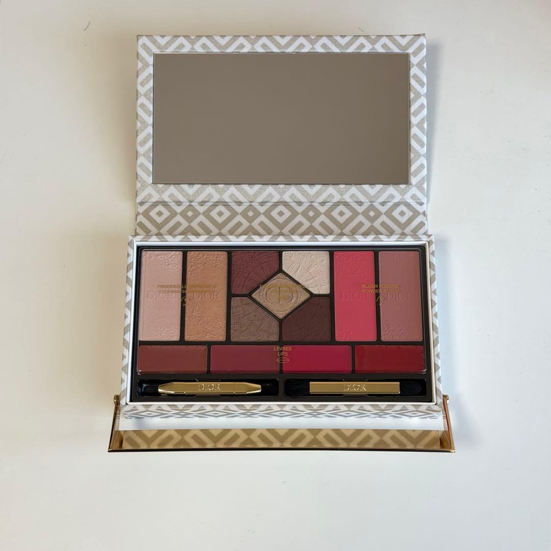 dior クリスマスコフレ 2024 アイシャドウ リップ パレット