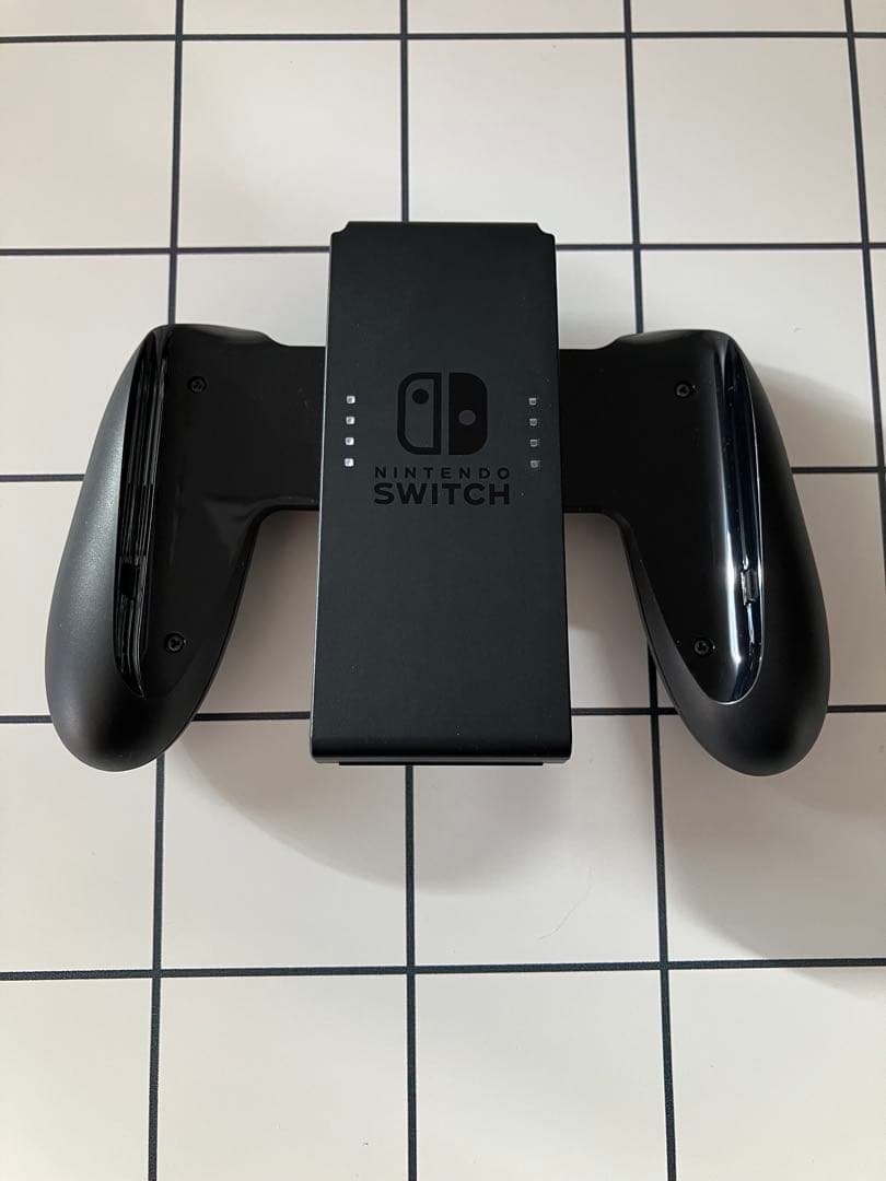 【付属品完備・おまけ付】Nintendo Switch 本体ネオンブルー/レッド