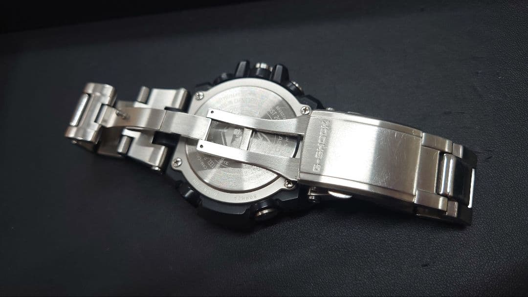 G-SHOCK GST-B100 Casio クォーツ 腕時計