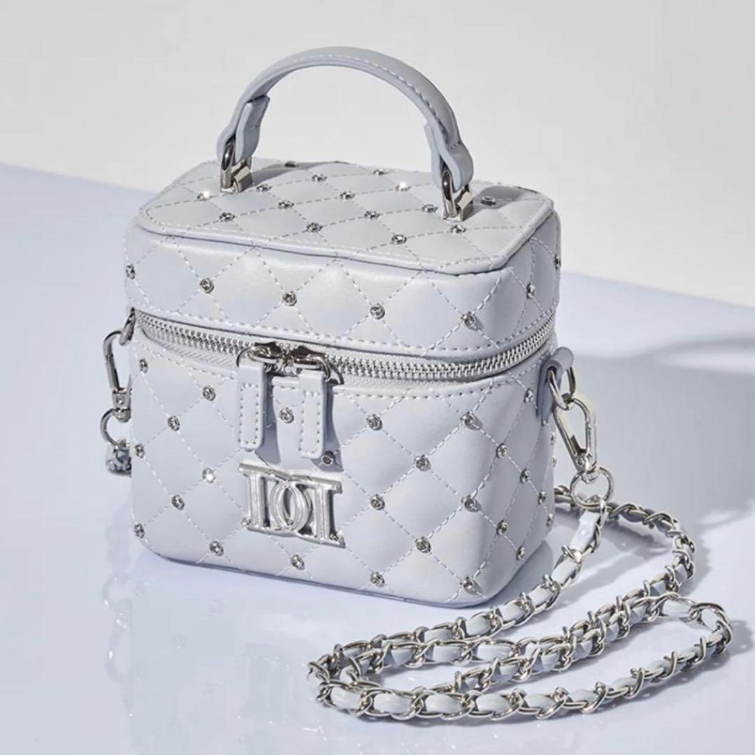 Darich キルティングビジュー スクエアミニバッグ バニティ サックス