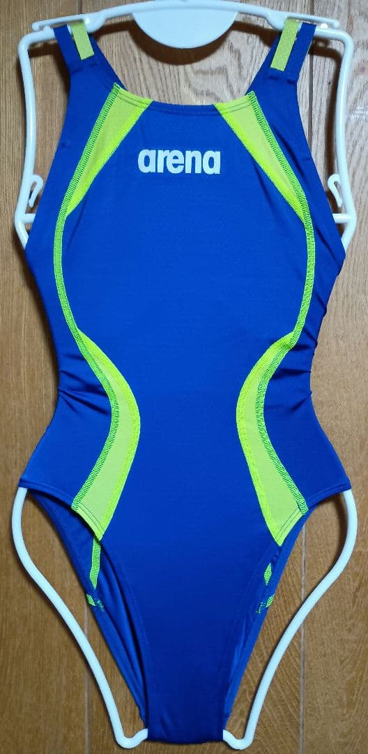 arena アリーナ 競泳水着 ARN-4021W Mサイズ 未使用新品