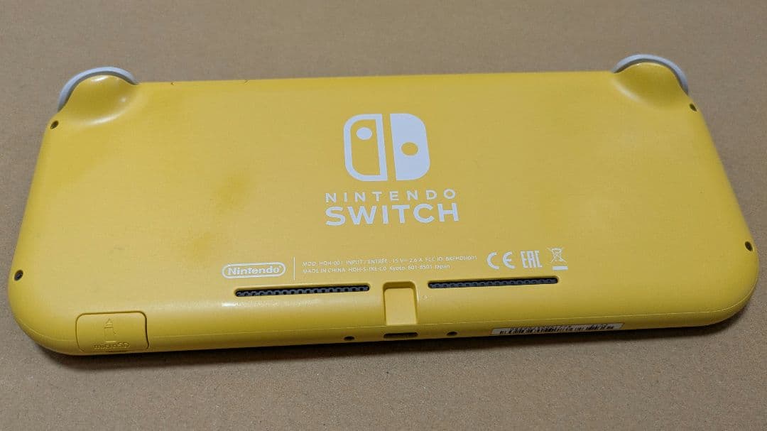 Nintendo Switch Lite イエロー 本体　ジャンク品