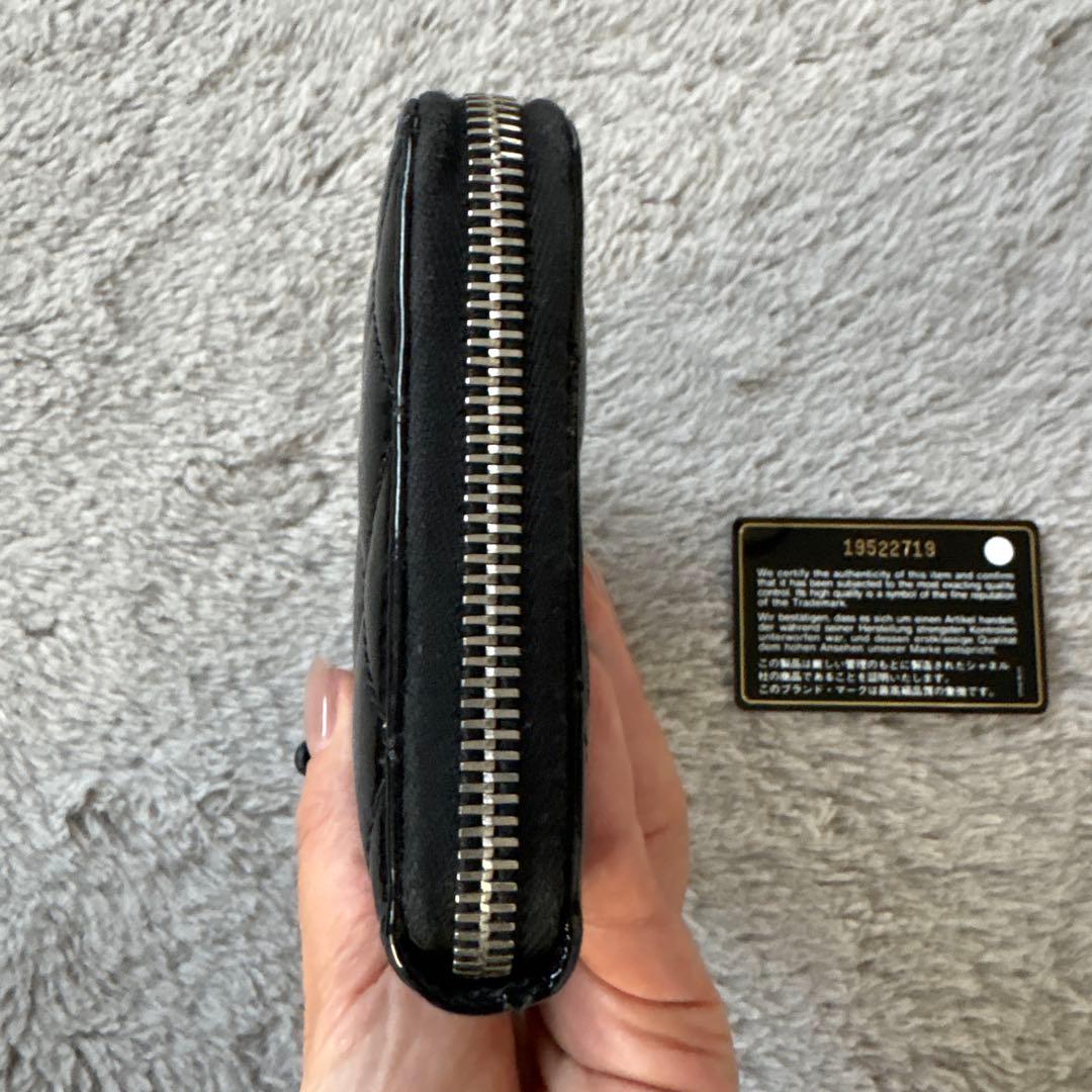 CHANEL 【美品】長財布 エナメル パテント マトラッセ ココマーク 黒