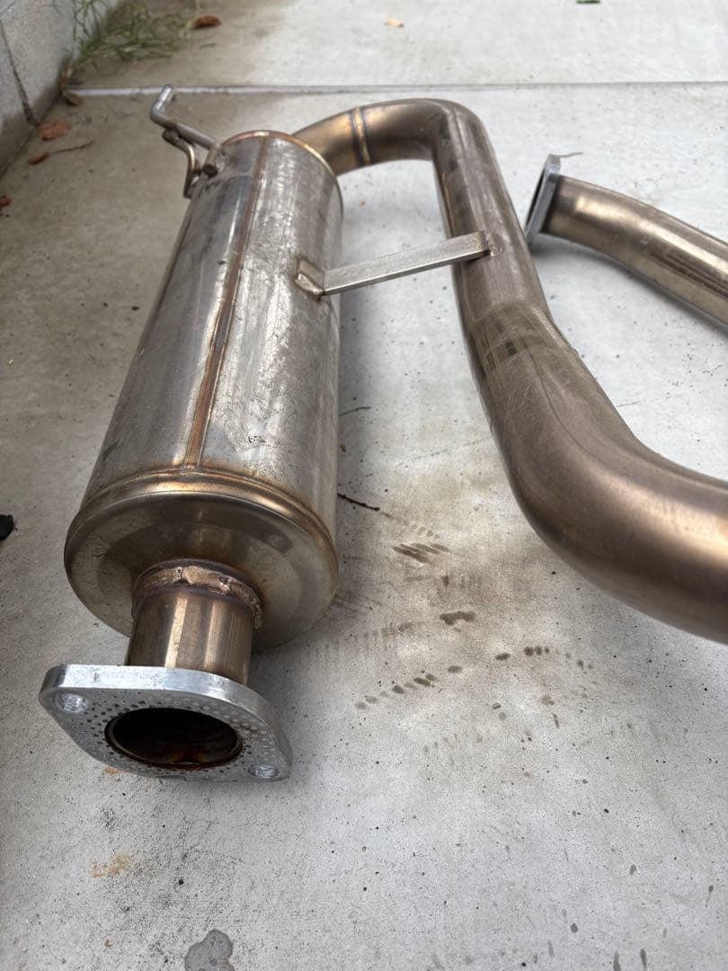 ステップワゴンrp5 マフラー　ロッソモデル