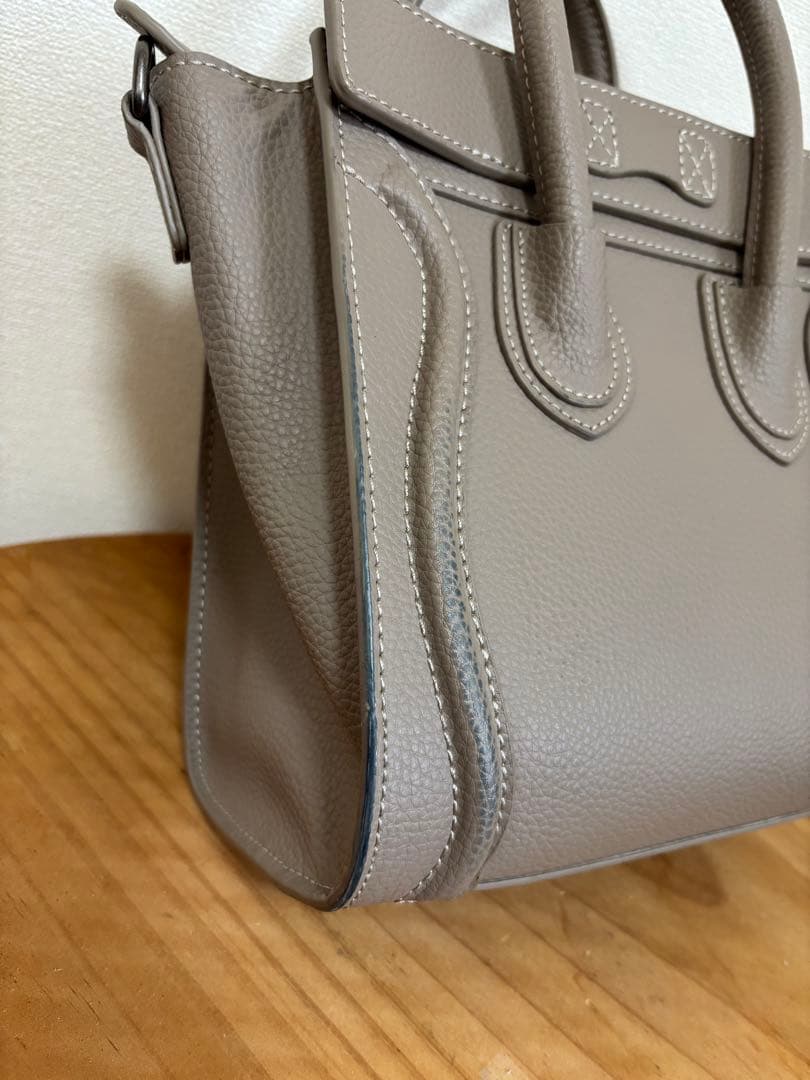 CELINE ラゲージナノ スリ