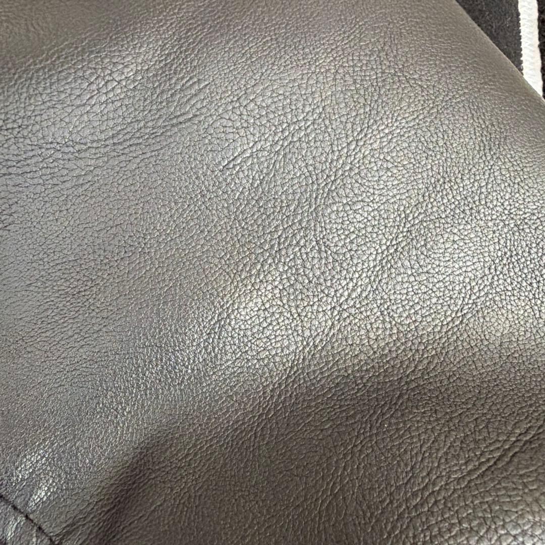 X-LARGE スタジャン　レザー　ブラック　ゴリラ刺繍　エクストララージ