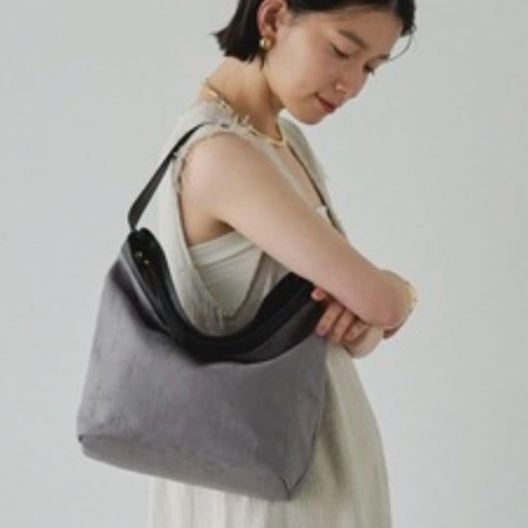 【美品】russet ラシット 刺し子ワンショルダーバッグ