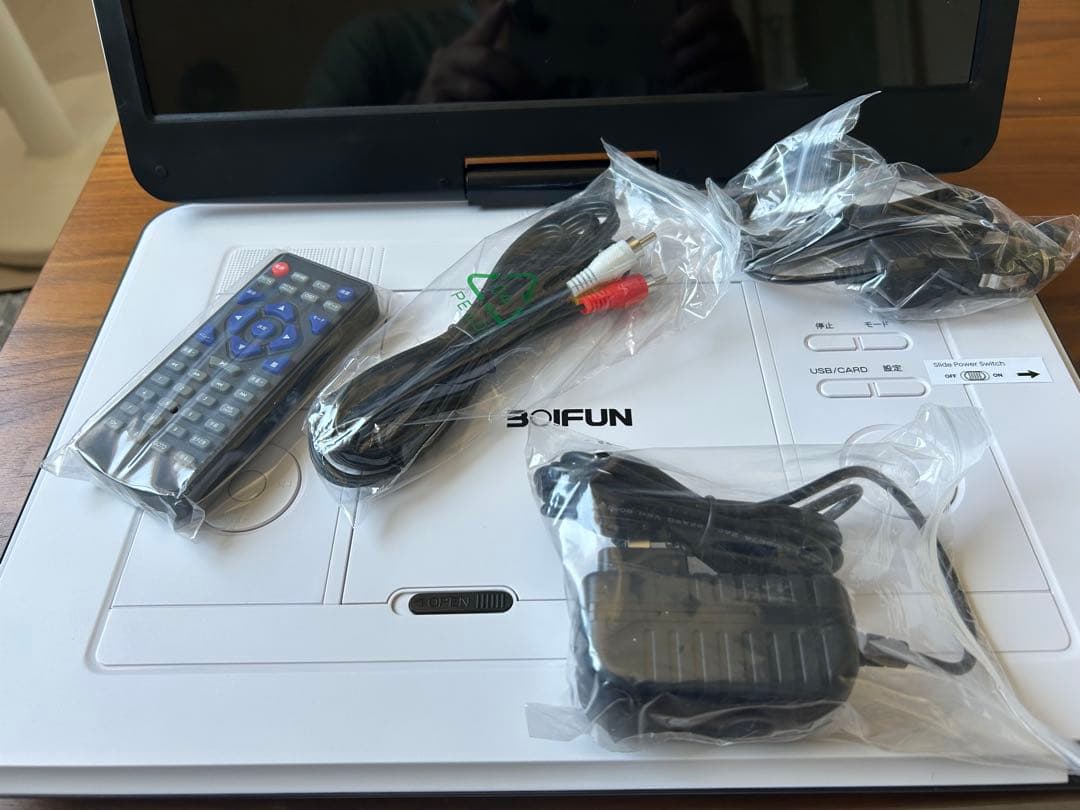 Gambians 週末特価BOIFUN ポータブルCD・DVDプレーヤー