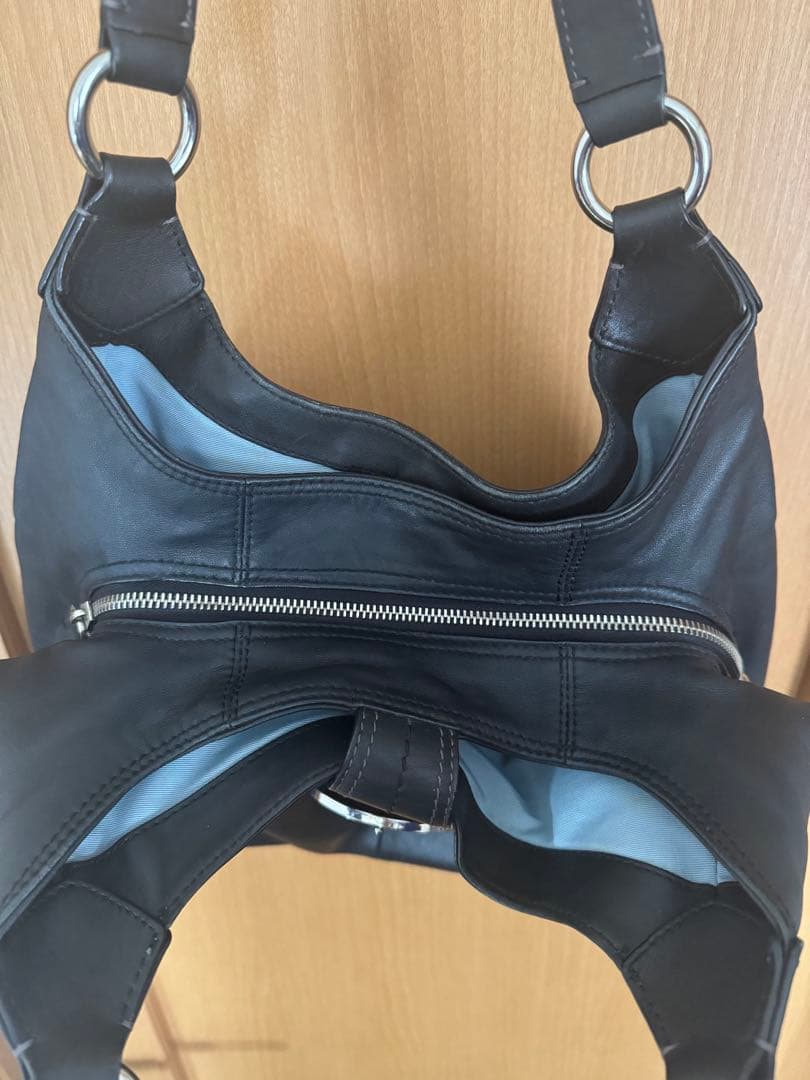 美品　コーチ ワンショルダーバッグ ソーホー ブラック レザー